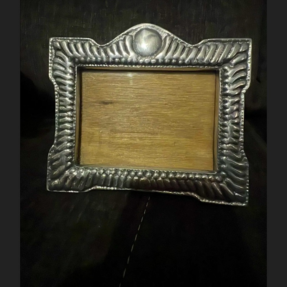 Vintage handcrafted Mexican pewter photo frame